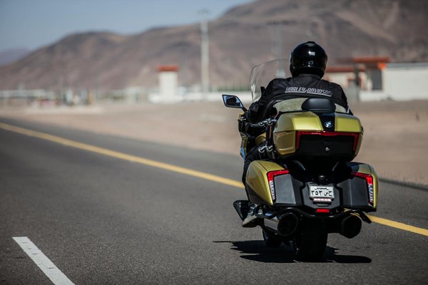 Quels sont les défis actuels de l'industrie automobile ?